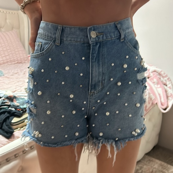 p chill Gracie pearl jean shorts - Picture 1 of 4
